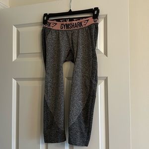 Gymshark women’s small capri workout tights